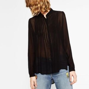Zara Basic black high-low button up top